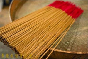 澳洲新山頭檀  立香