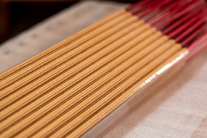 老山蓮花小貢香 尺六 1斤裝