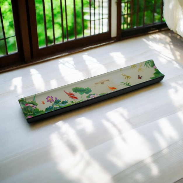 臥香座  喜慶有餘