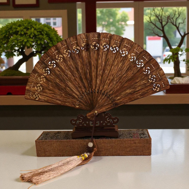 越南芽莊沉香折扇  預購商品