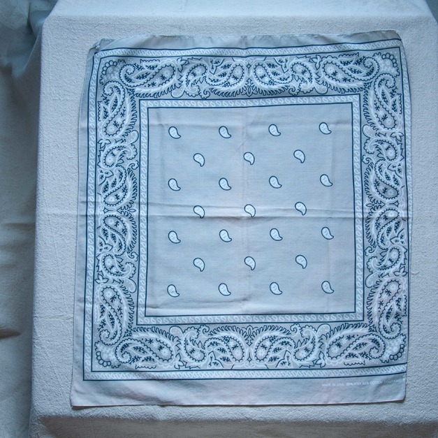70年代 古著 RN13960 Paris Bandana / 70G07