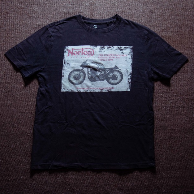 二手 英國摩托車廠 Norton Cafe Racer Rocker 古著T恤 TA41