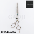 SUNTACHI KOREA 輕量剪刀 KM2-BI-6026 6.0吋/減壓專利工學腳