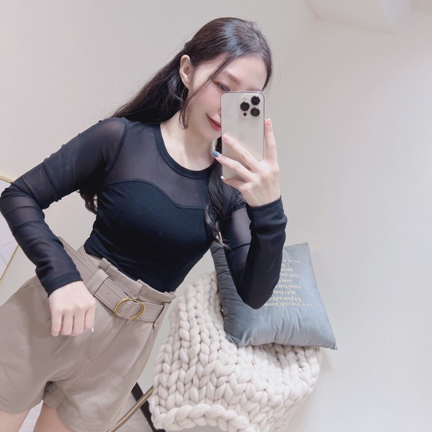 性感透膚拼接上衣