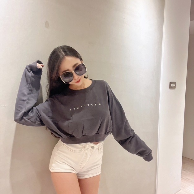 韓版字母縮口寬鬆上衣