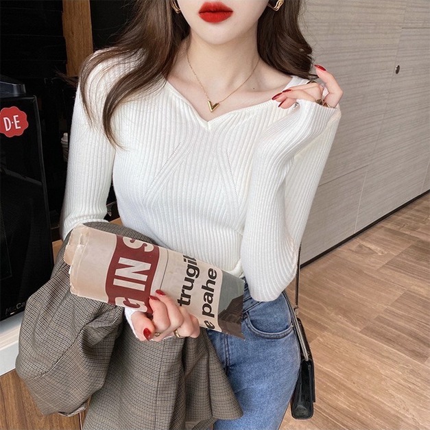 韓版坑條小v領針織上衣