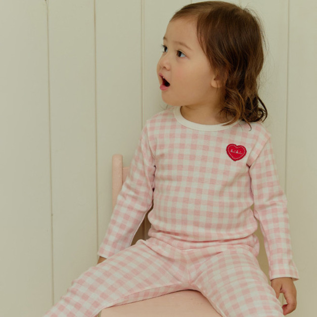 【新品到貨】粉桃細格日常-舒棉衣長袖韓國童裝 [K66809]