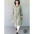草綠色長版長袖小外套