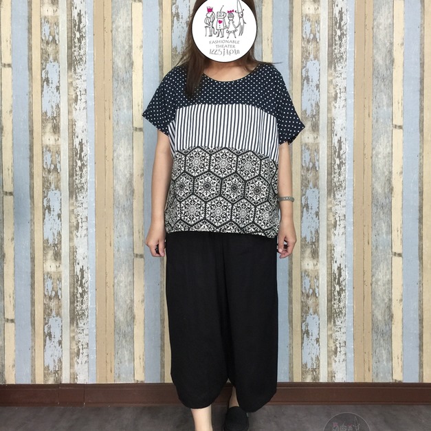 黑色幾何圖形上