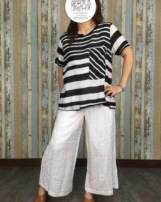 口袋斷層領橫條上衣-黑色