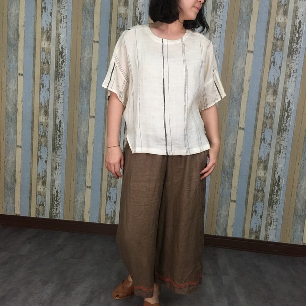 後綁帶蝴蝶結上衣-米色