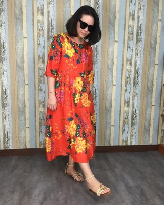 鮮豔色花布娃娃裝-橘色