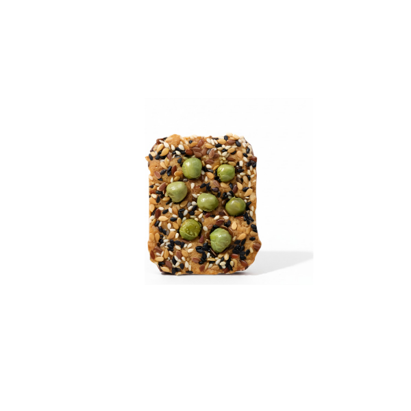 88LaVie 傑克碗豆，綠色豌豆碎粒與巧克力底色形成強烈自然感。Pea Crisp chocolate cookie with green pea toppings.