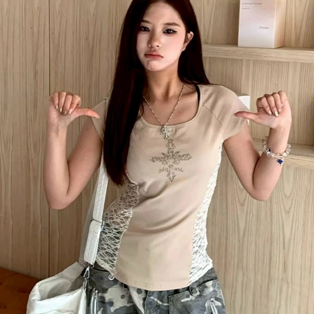 露出我驕傲的小腰