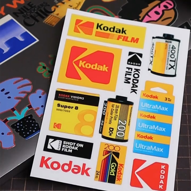 KODAK 柯達紀念個性貼紙(兩款隨機出貨)