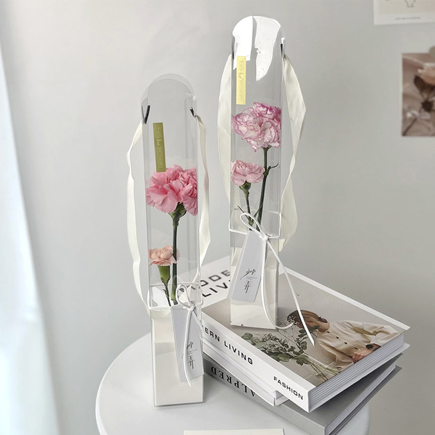 瞬時芳菲・母親節花禮-康乃馨單朵提盒｜鮮花提盒