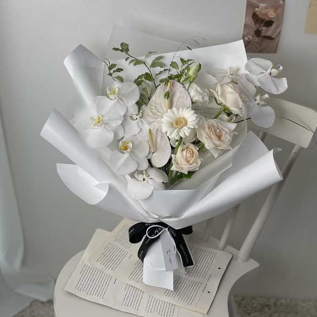 優雅蝴蝶蘭花束｜鮮花花束