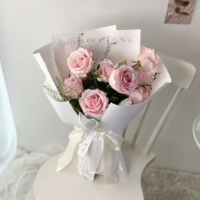 純淨粉色玫瑰｜鮮花花束