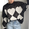 7%羊毛愛心菱格紋針織衫_2