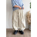折弧線下層口袋寬褲 /三色_2