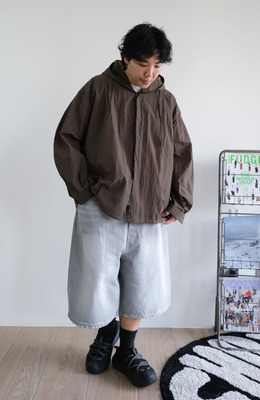 太空漫步連帽圓弧衫 /三色 