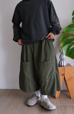 大舒服雙口菇溜七分寬褲 /二色