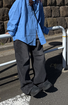 魔鬼藏在牛仔褲裡 / 二色