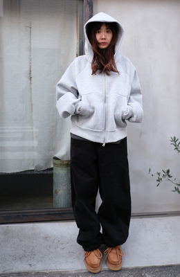 小研磨修腿直筒褲 /二色