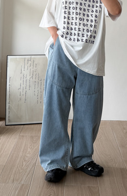 弧度切分小牛仔微彎刀寬褲 /二色