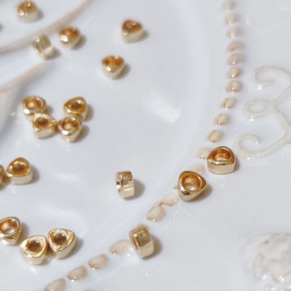 14k金保色 3角不規則隔珠 超百搭必備 約50入 金珠 隔珠