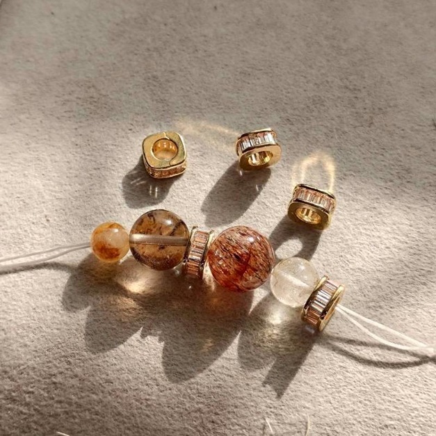 14k金 寬面幾何排鑽 隔珠 包金配件 1入