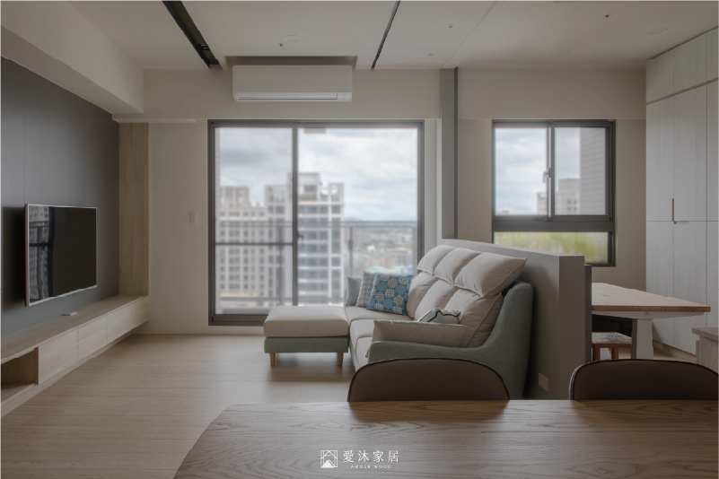 開放式書房設計案例：淡雅溫厚的焙茶戚風