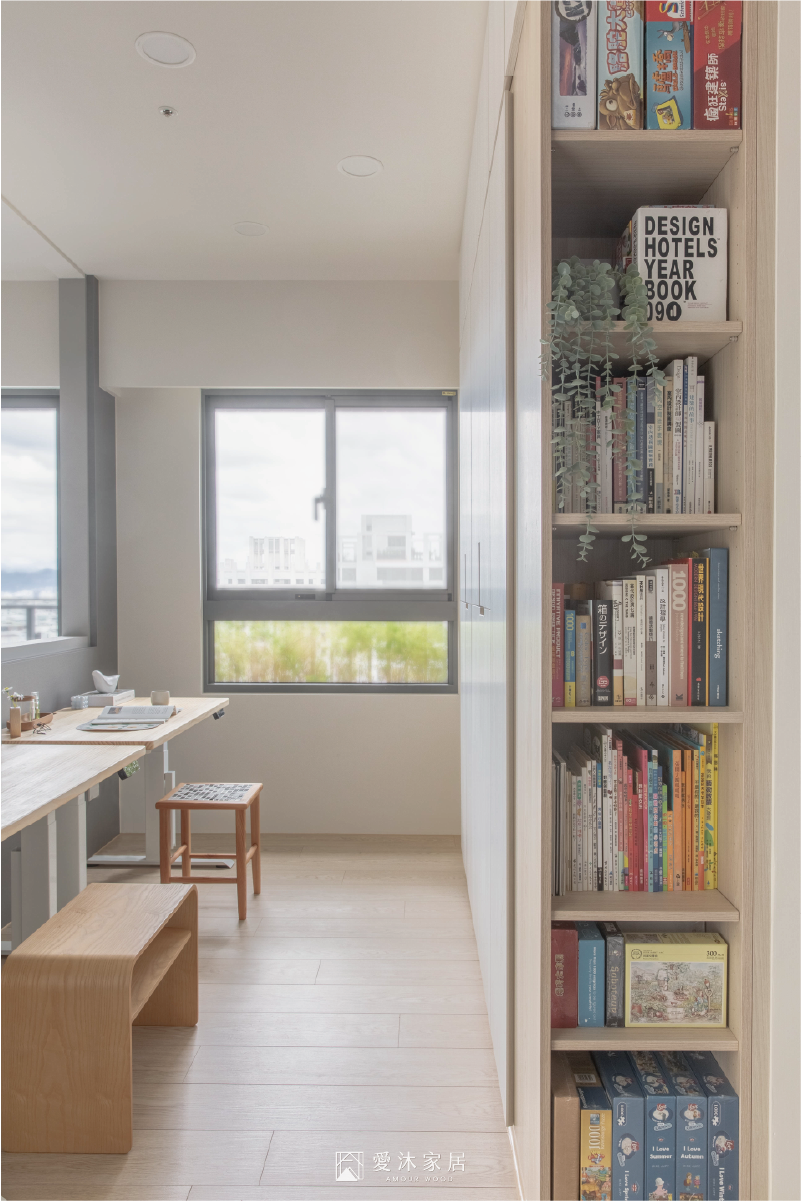 開放式書房設計案例：淡雅溫厚的焙茶戚風