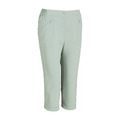 (女)【衣力美Easy Main】快乾彈性棉感撥水六分褲 -淺灰綠 RE240347140