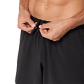 (男)【亞瑟士ASICS】P.LIFE 防潑水 5吋平織短褲(海外版型)-黑色 2031F331-001_3