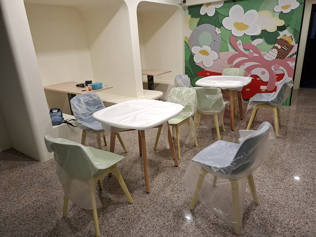 洽談區桌椅搭配