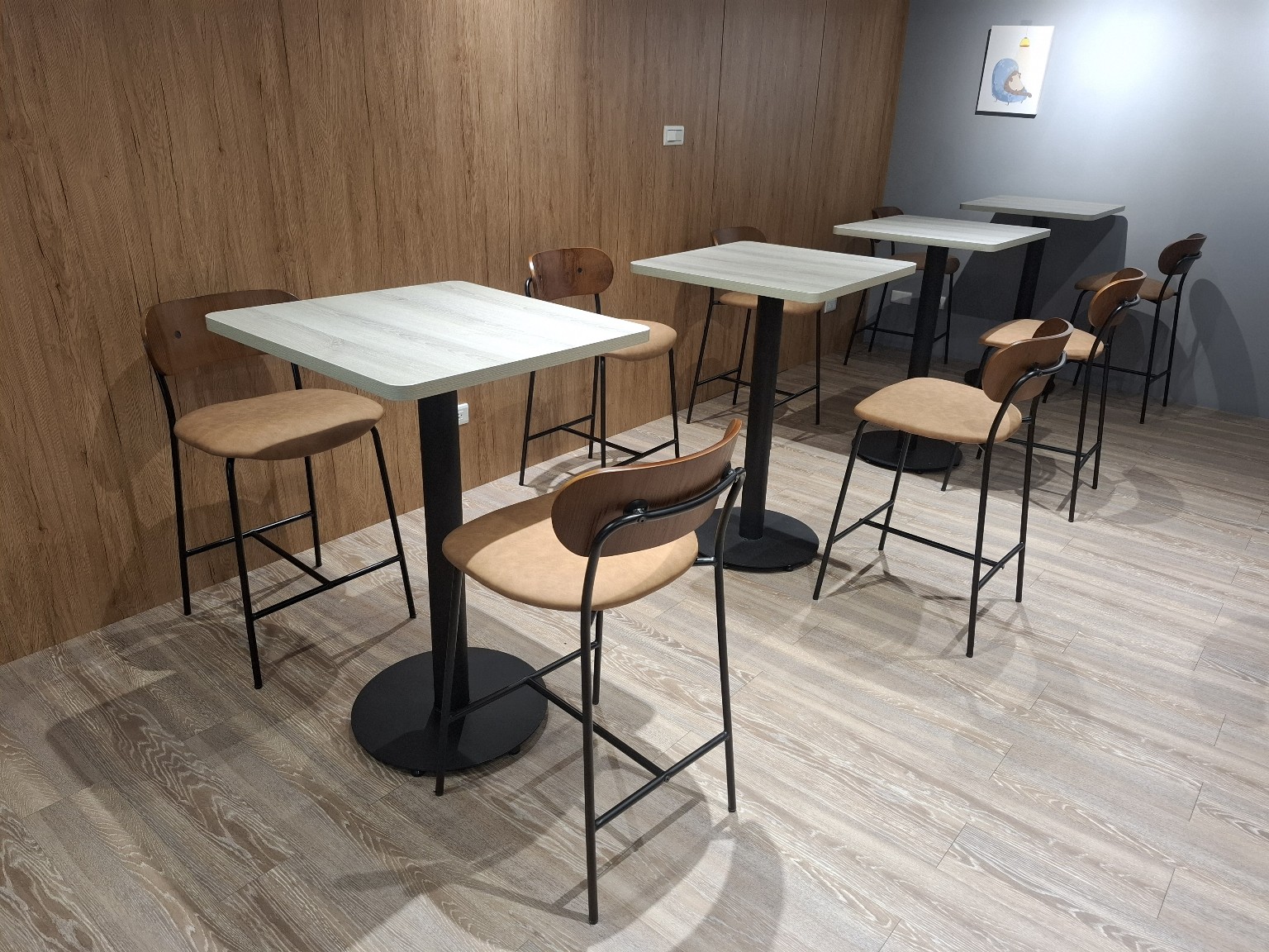 餐廳、咖啡廳、工作室空間怎麼挑桌椅最實用又有型?