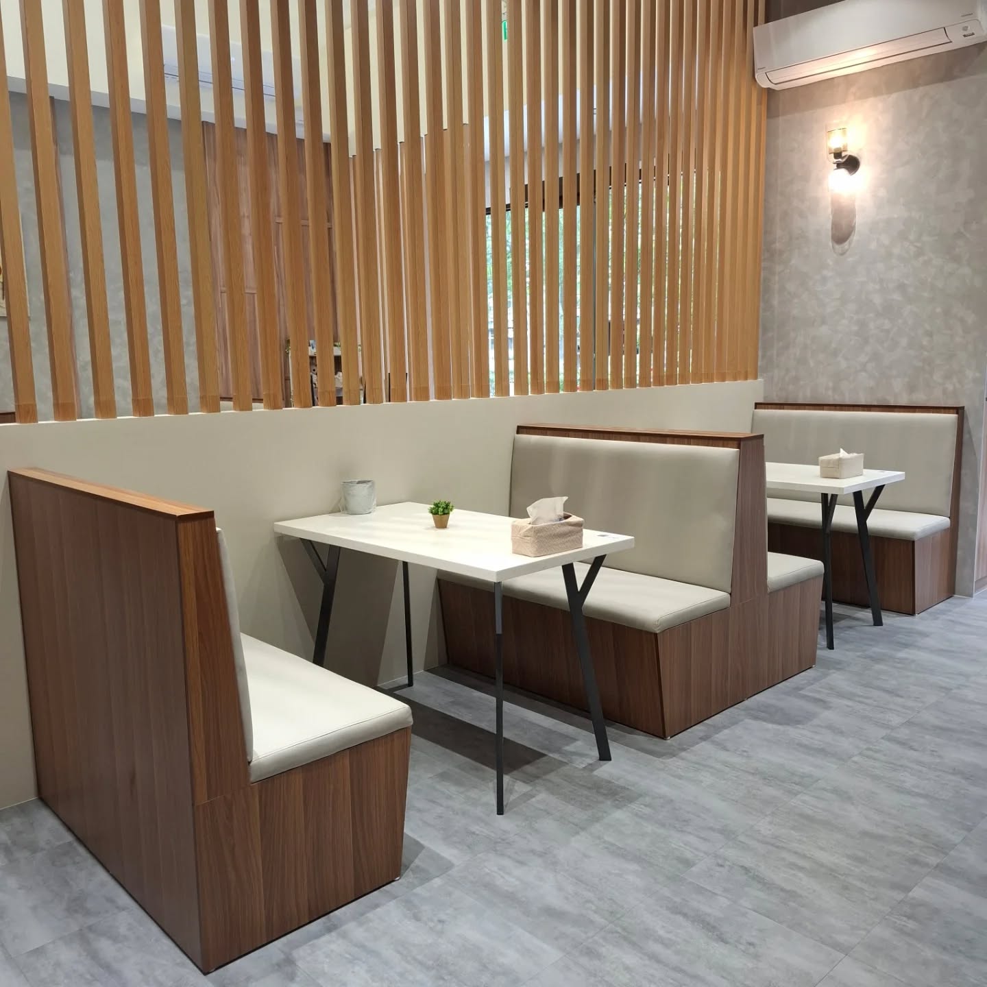 🌿 義式餐廳空間設計靈感｜布奧諾義適私廚 × 家居公設卡座沙發實例