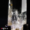 白水晶柱 高聳入雲頂端有金字塔幻影 | 高21cm | qu269_1