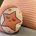 星星月亮抱枕 40x40cm *抗菌抗敏 可當枕頭的抱枕_1