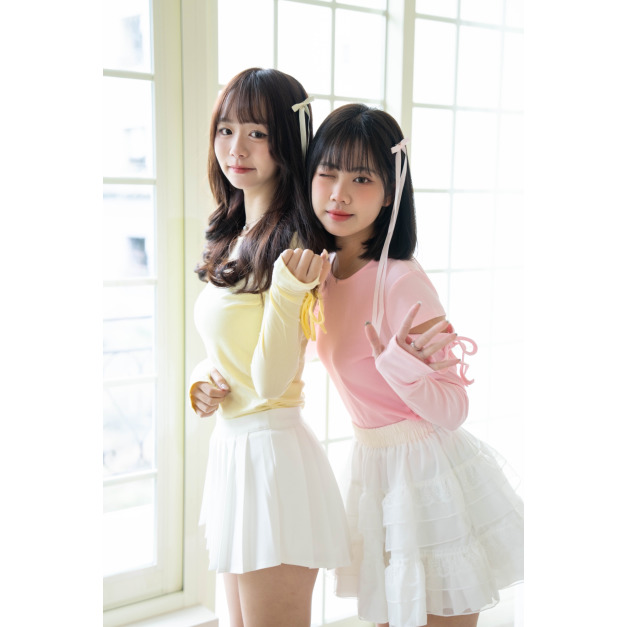 【jnauxz】黃/粉 現貨!! 售完不補 草莓奶油CAKE 袖套蝴蝶結上衣 (四色)