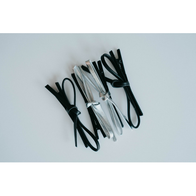 【jnauxz】蝴蝶結口愛小髮夾 (兩色)