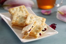 100%  手作牛軋餅