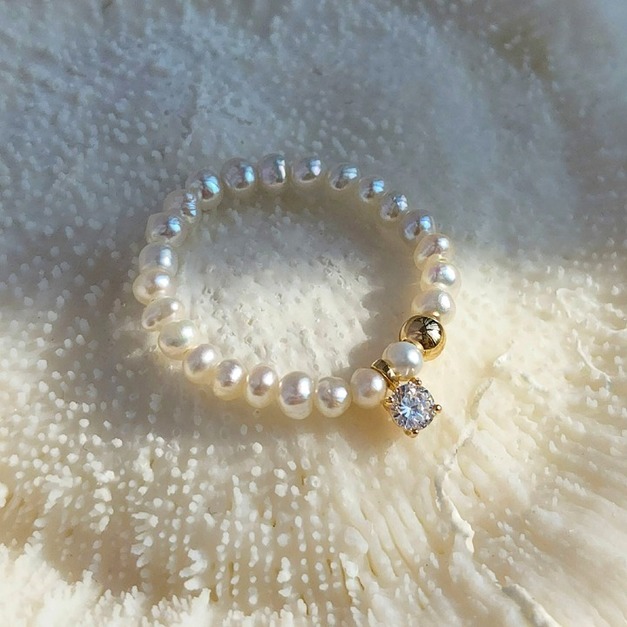 Wing Bling 14k 珍珠滿圈小鑽戒指