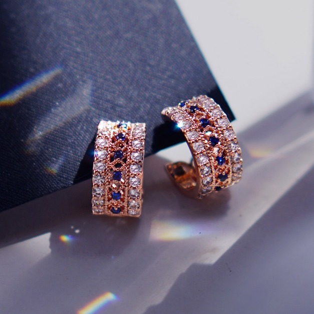 Wing Bling 英國藍蕾絲滿鑽耳環