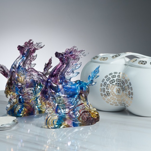 【商品】奇門北斗七星水晶琉璃祿馬財神雙尊＋黃金福祿聚寶盆1個 (2隻祿馬財神+1個黃金福祿聚寶盆)