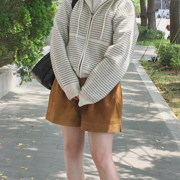 必入!!(設計師款)(60%羊毛+5%cashmere)軟QQ連帽外套 - 條紋、素面深灰