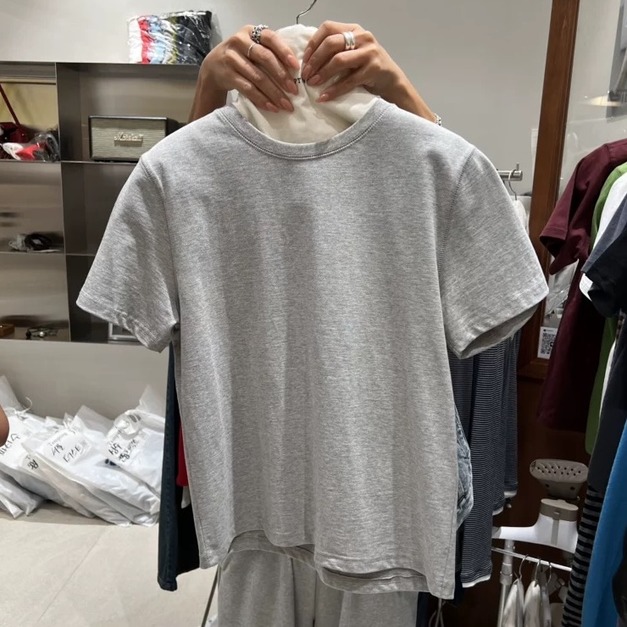 (本期推薦)(設計師款)反縫車邊短袖T - 藍、米白、酒紅、灰