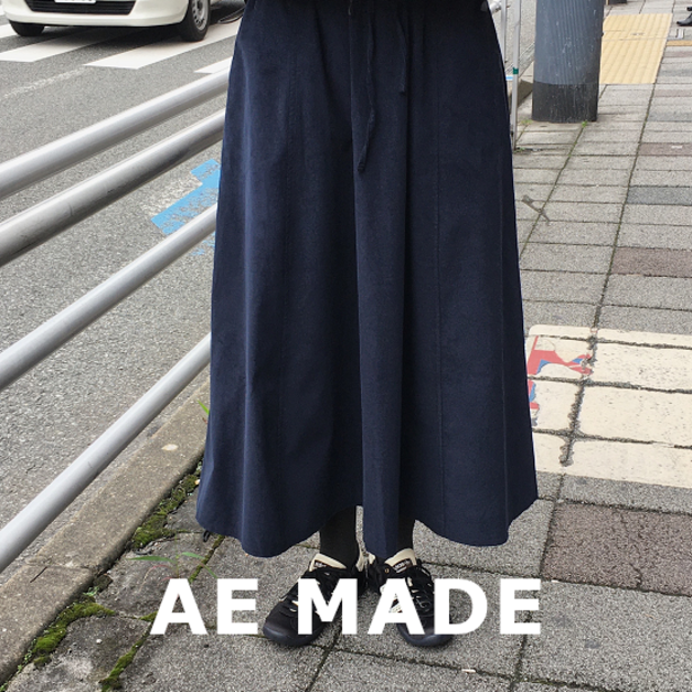 (MADE)燈芯絨大A字長傘裙 - 海軍藍 