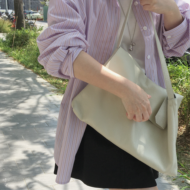 推薦色!!莓果優格條紋襯衫